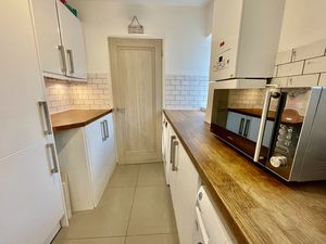 Photo 7- click for photo gallery